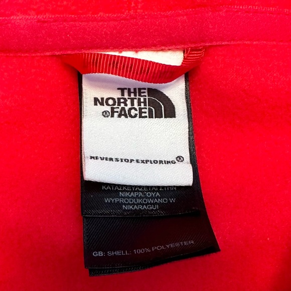 The. North Face. Bright coral fleece zip front, hooded jacket. - Picture 4 of 6